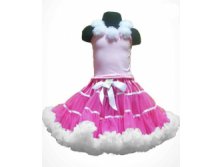  . Pettiskirt Dreams.899