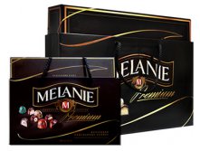     "MELANIE" premium 593 .