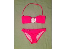 Victoria's Secret  990 