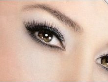 Skidka-70-na-narashivanie-resnic-3D-Lashes-v-studii-krasoty-Elle .jpg