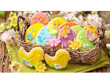 Easter-cookies-pastries-food 1600x900.jpg