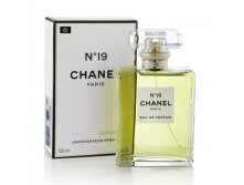 810 . - Chanel "?19" eau de parfum 100ml 