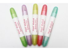 35 . -    Nail Polish Removal Pen (  )