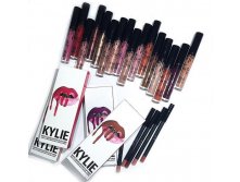 1560 . -    + Kylie matte liquid lipstick & lip pencil (12)