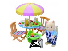  Sylvanian Families . !