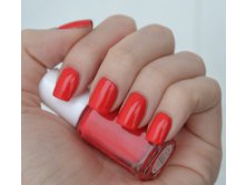 Essie Ole Caliente 2.JPG