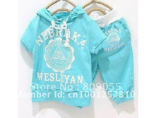 http://www.aliexpress.com/item/Baby-suit-Sport-suits-nebraka-wesleyan-children-short-sleeve-shirt-pant-clothing-set-Hoodies-pants-sport/610722254.html