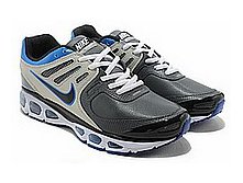 nike_air_max_2010_711_mid 2500.jpg