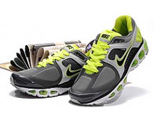 nike_airmax_2010_w8_mid 2500.jpg