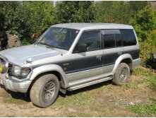 Pajero II 