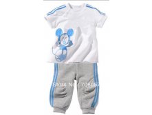 2013-Summer-5sets-lot-fashion-baby-children-short-sleeve-t-shirts-Pants-clothes-set-Mickey-minnie.jpg