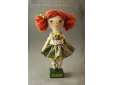 Red_head_textile_doll_1.JPG