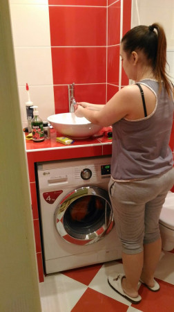 rakovina nad stiralnoj mashinoj ili