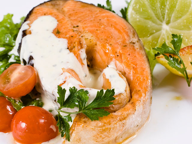 стейк семги. как приготовить форель в мультиварке. филе семги. лосось на пару. стейк лосося в духовке.