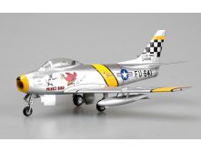 F-86F 37104.jpg