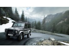 Land-Rover-Defender-Station-Wagon-3door-2011-1920x1080-001.jpg