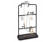   PRETTY LITTLE THINGS .bmp