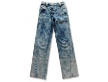  .   11-1033-F  560,00