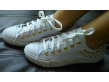    Convers   white- 1400 .