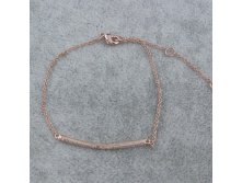 652,5 .            (Swarovski).    18     .