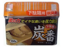 219896 KOKUBO Deodorant SUMI-BAN Дезодорант-поглотитель неприятных запахов для обувных шкафов с древесным углём 150 гр - 99 руб