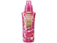 LION Кондиционер для белья "Soflan Aroma Rich Scarlett" с богатым ароматом эфирных масел