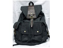 Sholly, black-UP-A142-45x31x17