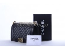 r-bags-Chanel-01...jpg