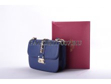 r-Bags-Valentino-01...jpg