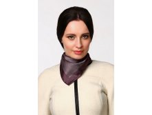 Y3032-5956-8 (2). Шелк. 33х33. Gi-an-fr-an-co Fe-rr-e. Италия. 650 руб.jpeg