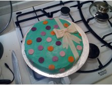Бант из мастики