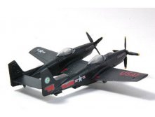 144 F-Toys Twin Mustang F-82F 2.jpg