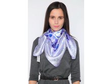 RB90х90-04-lilac (2). Шелк. 90х90. Re-na-to Ba-le-st-ra. Италия. 1100 руб.jpeg