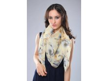 П120120-1beige (2). Полиэстер. 120х120. So-ph-ie Ra-ma-ge. Италия. 300 руб.jpeg