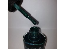 VINYLUX 147 Serene Green .