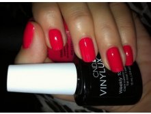 VINYLUX 122 Lobster Roll