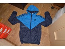 XS, бралась на мальчика 11 лет, рост 164см, вес 47кг,