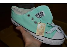 38(24см, вес 0,55кг), 41(26,5см, вес 0,64кг)