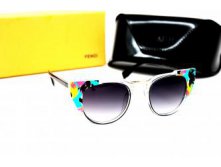 Solnce Fendi 0074 seryy.jpg