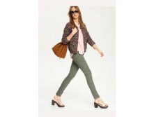 Szk0451-zakiet-damski-luzny-z-kieszeniami 2572  - 40-48.jpg