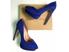  Gianvito Rossi  2,  14 .jpg