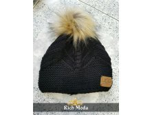 780   UGG  ........ (2).jpg
