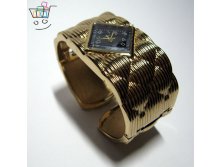 Наручные женские часы