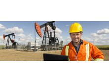 Oil-Field-Worker-Image-1-copy1.jpg