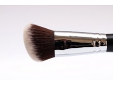Кисть &#8470; 708 (для жирных текстур и минеральной косметики) нейлон 693 р.jpg