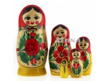 500x500.klassicheskaya-matryoshka-5-mest-semyonovskaya-s-krasnym-platkom.600x600.jpg