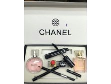   Chanel - 1100 