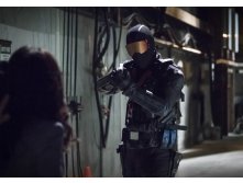 S06E05 Deathstroke Returns 6.jpg