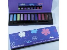   Miss Doozy flower eyeshadow pallete UNGU