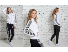 Белый спортивный костюм женский адидас